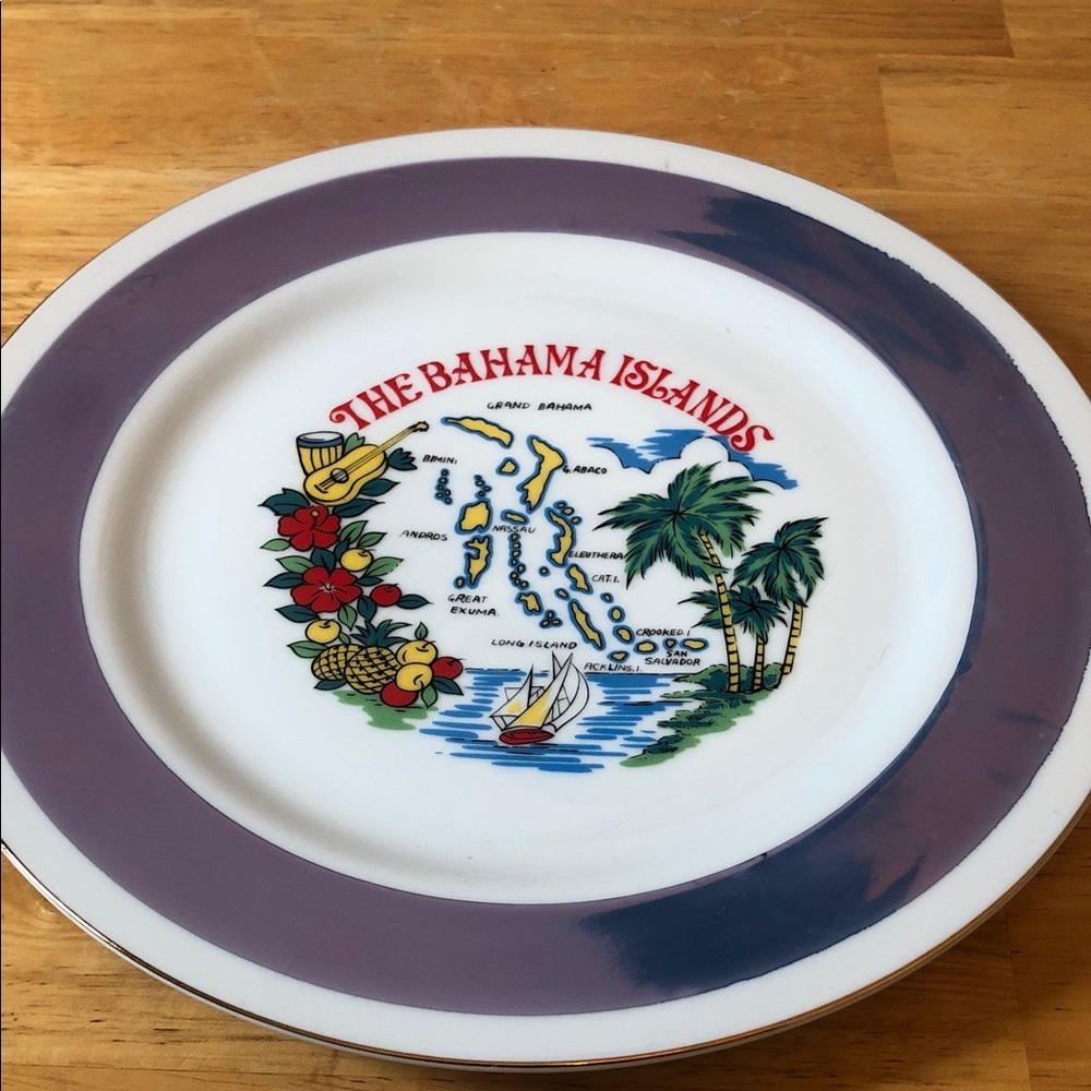 Bahama Islands Souvenir Plate with Blue and White Design